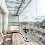 Cozy 2-bedroom Penthouse In The Heart Of