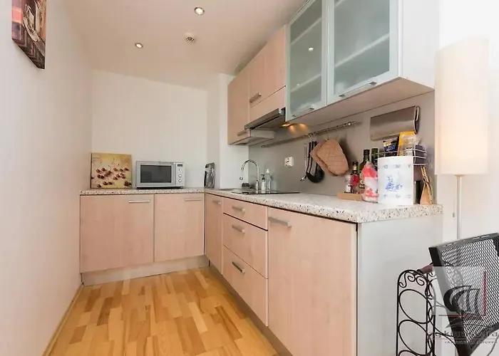 Cozy 2-bedroom Penthouse In The Heart Of * 탈린