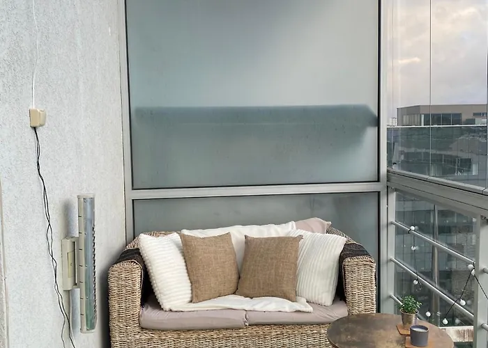 아파트 Cozy 2-bedroom Penthouse In The Heart Of