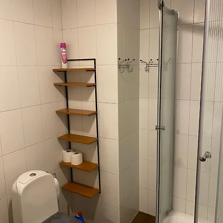 Apartment Cozy 2-bedroom Penthouse In The Heart Of